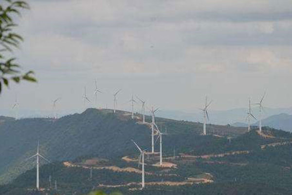 云南石屏县大凉风电场项目